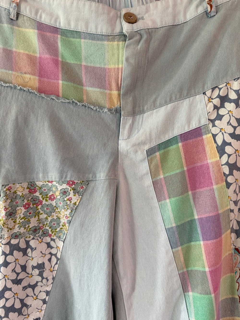 Pastel Patchwork Wide-Leg Pants - Picture 3 of 5